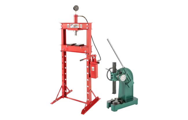 a grizzly hydraulic press and a grizzly arbor press
