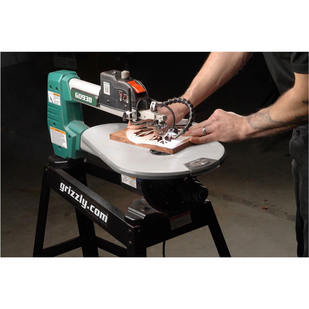 18" Scroll Saw with Stand at