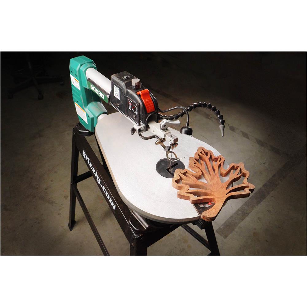 18" Scroll Saw with Stand at
