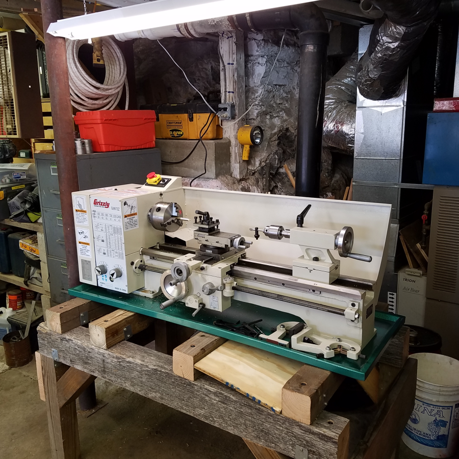 11" x 26" Bench Lathe w/ Gearbox Grizzly Industrial